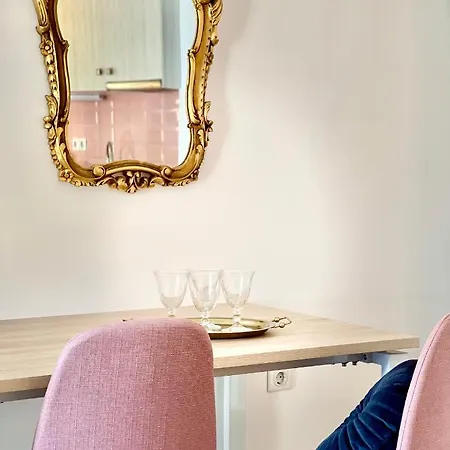 Retropolitan Living * Patras