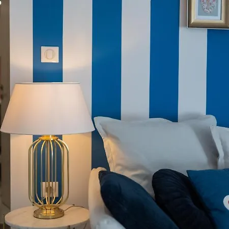 Retropolitan Living Apartment Patras