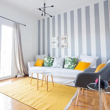 Retropolitan Living Apartment *