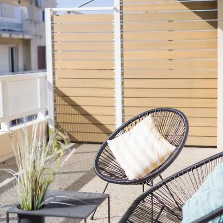 Retropolitan Living