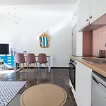 Apartament Retropolitan Living *