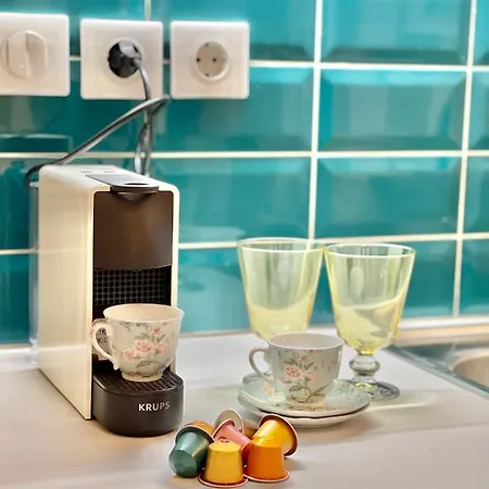 Retropolitan Living