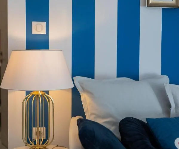 Retropolitan Living Apartamento Patras