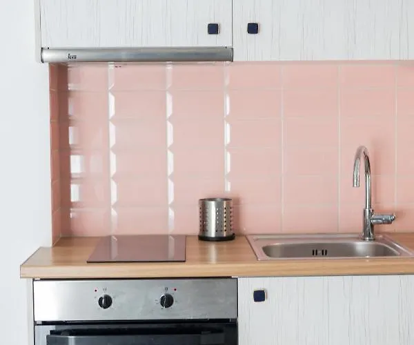 Retropolitan Living Daire Patras