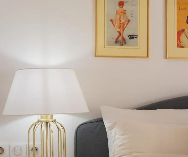 Retropolitan Living